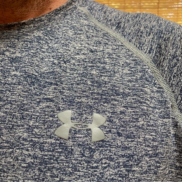 UNDER ARMOUR Heat gear  shirt Loose Fit Activewear Athletic Blue Gray Mens Large - Picture 4 of 12